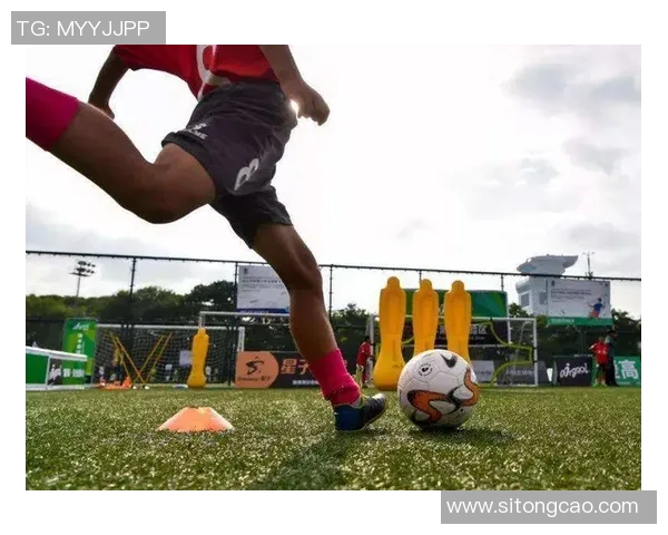 达尼洛的足球之路：从青训崭露头角到职业生涯的辉煌成就