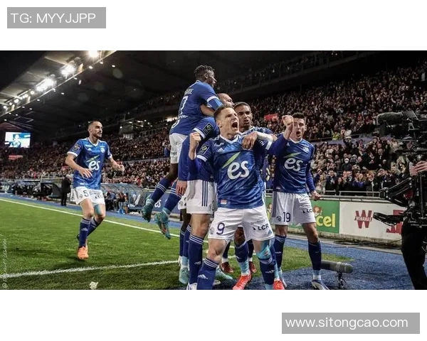 兰斯与史特拉斯堡足球对决精彩回顾及赛季展望分析