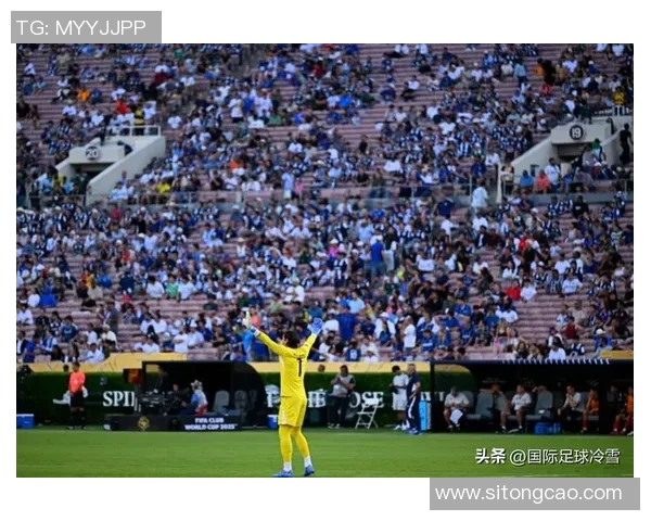 国米与门兴在线对决解析球迷热议战术与球员表现