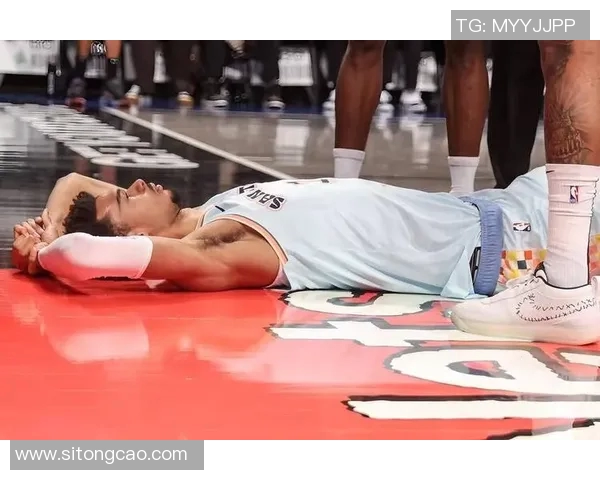 马刺与步行者激战正酣NBA赛场精彩对决引发球迷热议